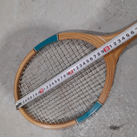 Теннисная ракетка деревянная. Картинка 10
