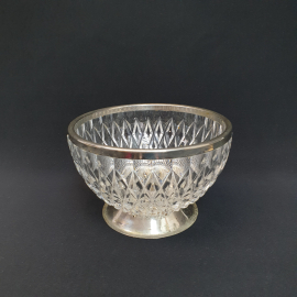 Винтажный салатник 1400 мл на металлической ножке с ободом, хрусталь, высота 12 см, СССР.