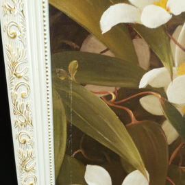 Картина "Белые цветы", печать  в раме с подрисовкой, фанера, размеры полотна 69 х 49 см. Картинка 4