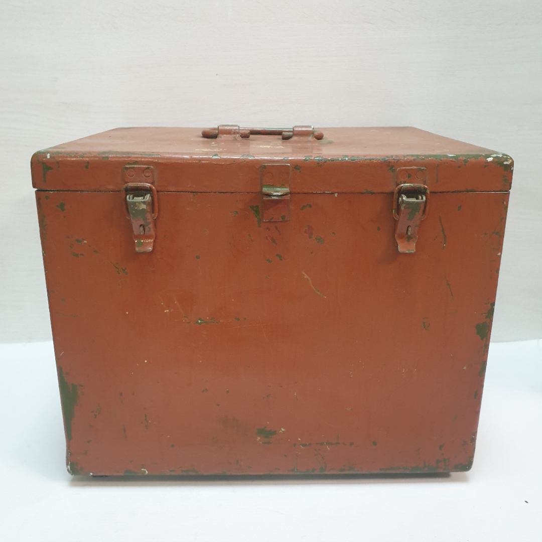 Ящик для хранения металлический, размеры 36 х 29 х 30 см. СССР. Картинка 1