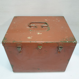 Ящик для хранения металлический, размеры 36 х 29 х 30 см. СССР. Картинка 2