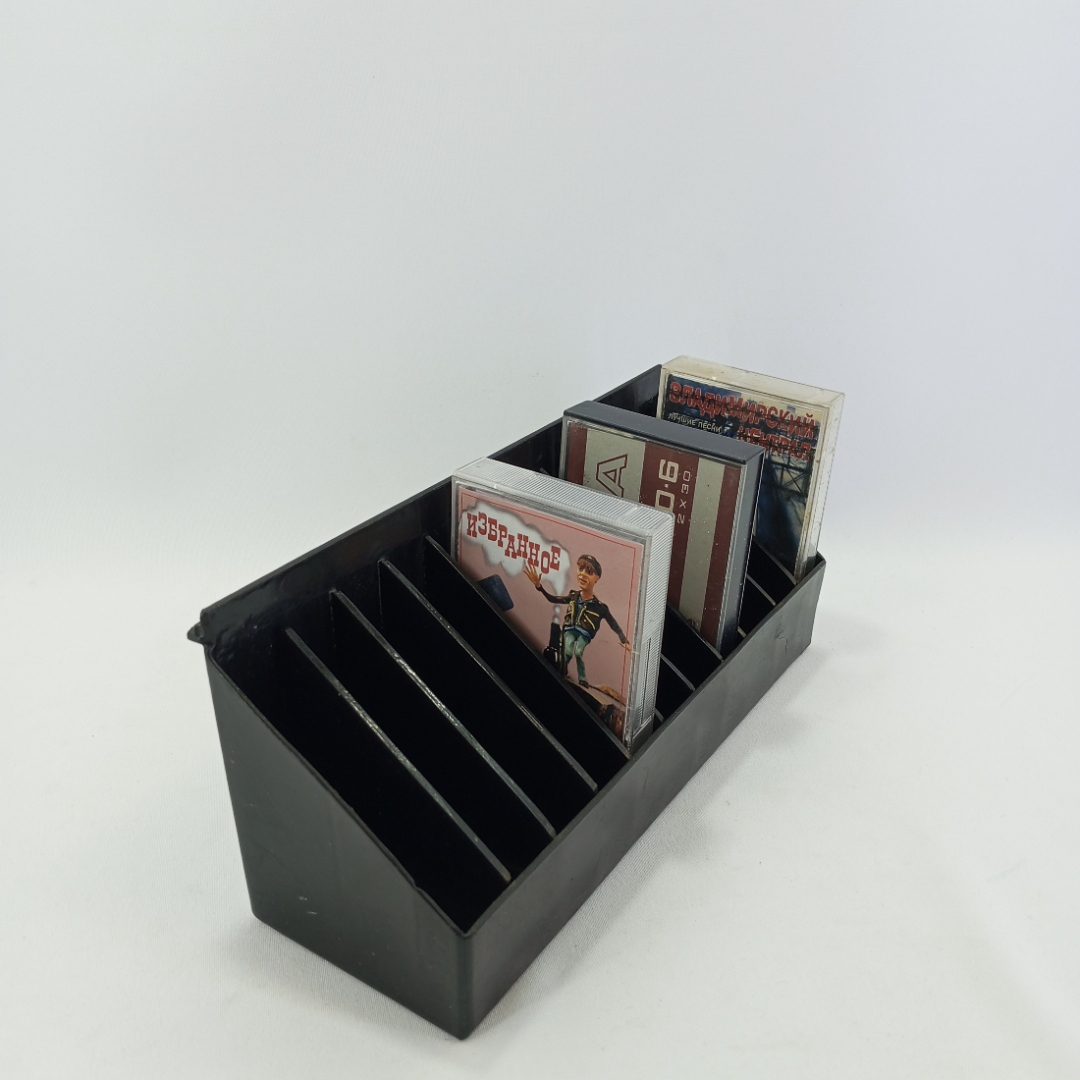 Органайзер / подставка для аудио кассет (11 штук). Пластик , СССР. Картинка 1