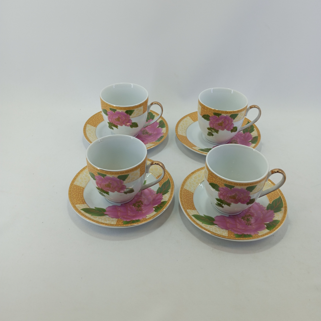 Набор чайно-кофейных пар из 4 штук, "Пионы", Arti M, фарфор, позолота, новые. Картинка 1