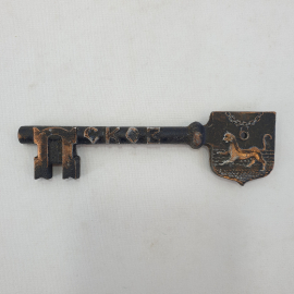 Металлический сувенир-ключ "Псков", длина 15см