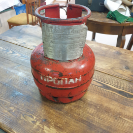 Баллон газовый, 5 литров, б/у, с остатками газа. СССР
