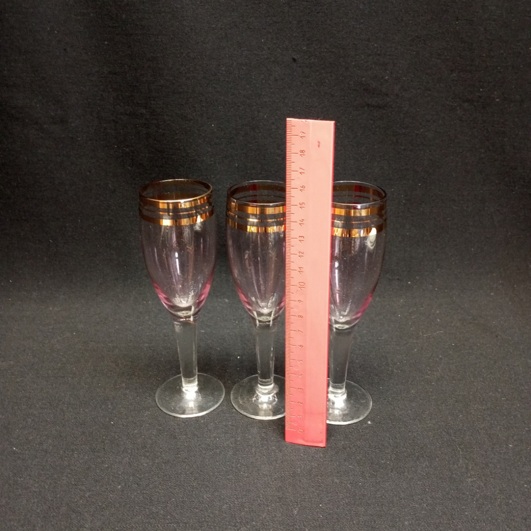 Набор фужеров для шампанского "Розовое золото", розовое стекло, позолота, высота 16 см, СССР. Картинка 6