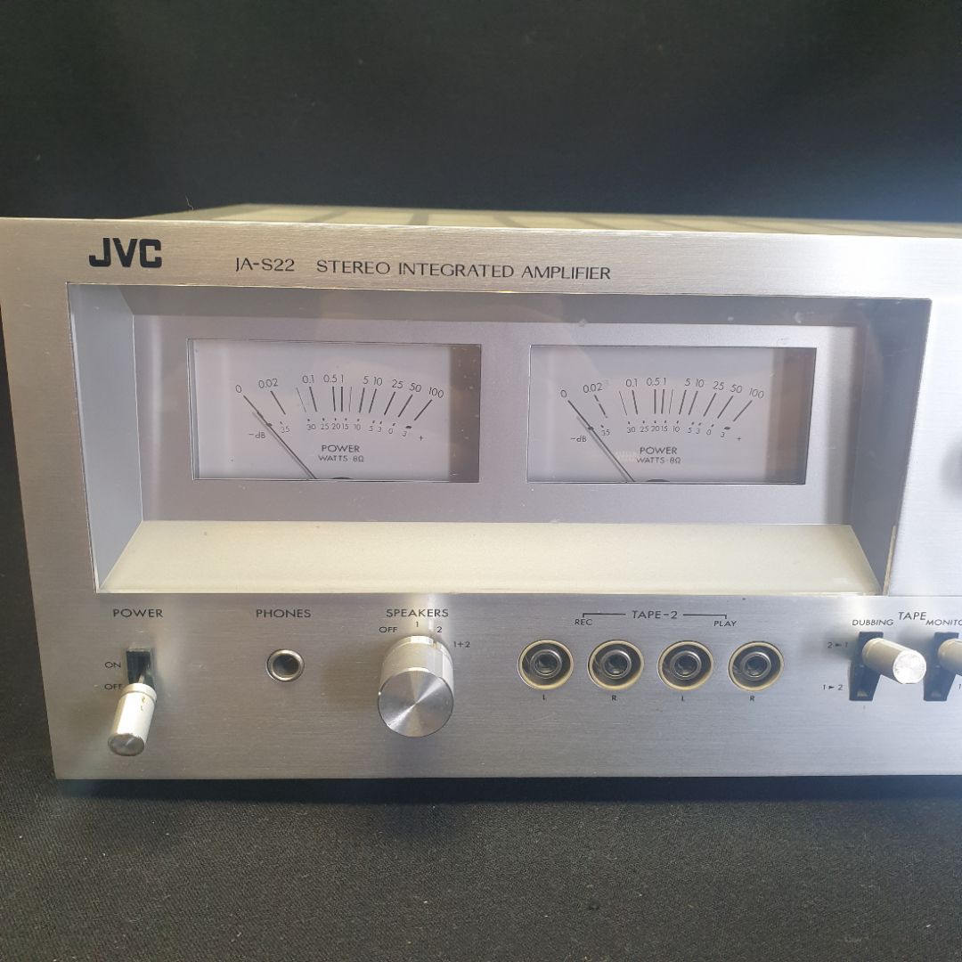 Усилитель JVC JA-S22, требует ремонта (см. фото).  Япония. Картинка 2