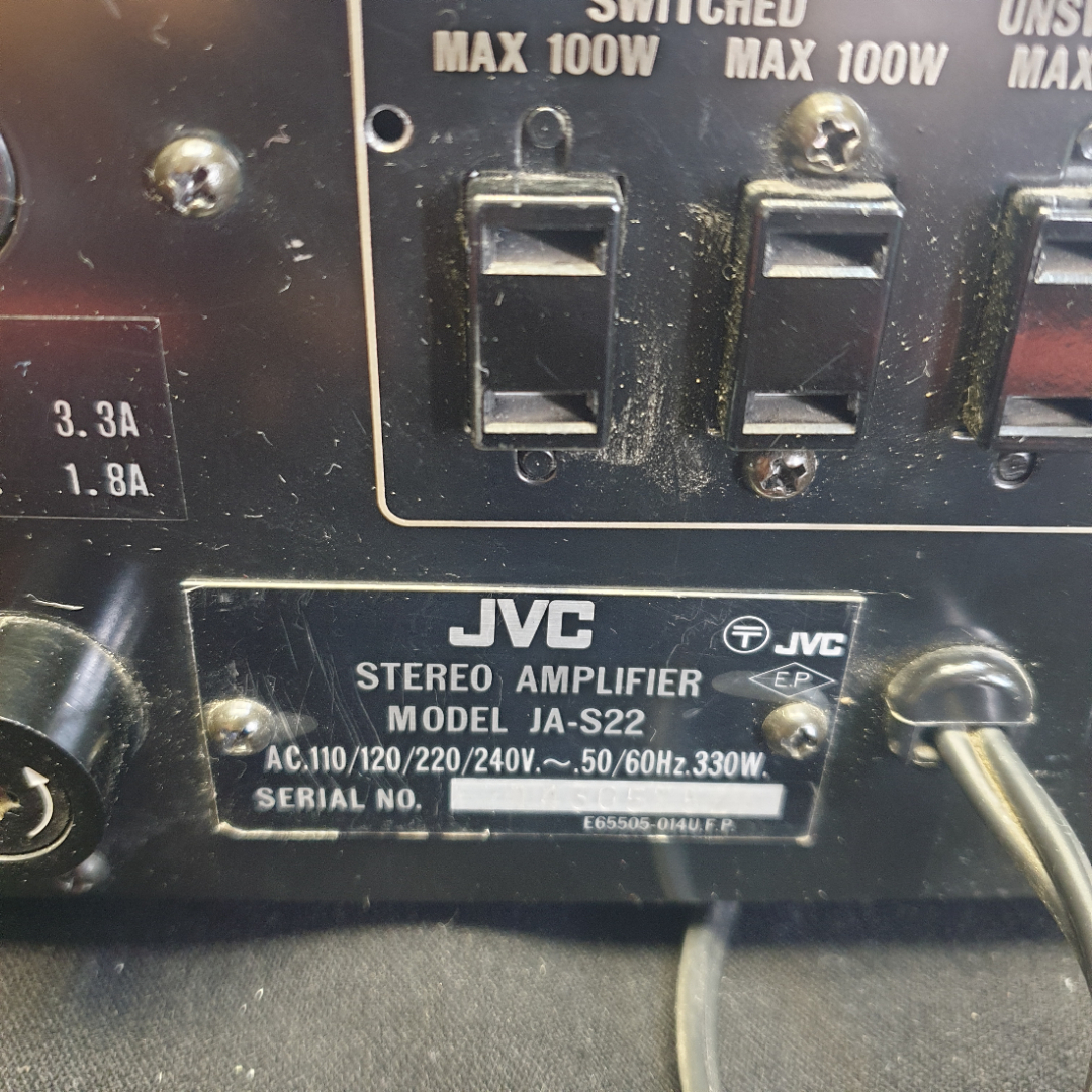 Усилитель JVC JA-S22, требует ремонта (см. фото).  Япония. Картинка 10