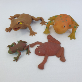 Набор резиновых игрушечных лягушек разного размера, 4 штуки