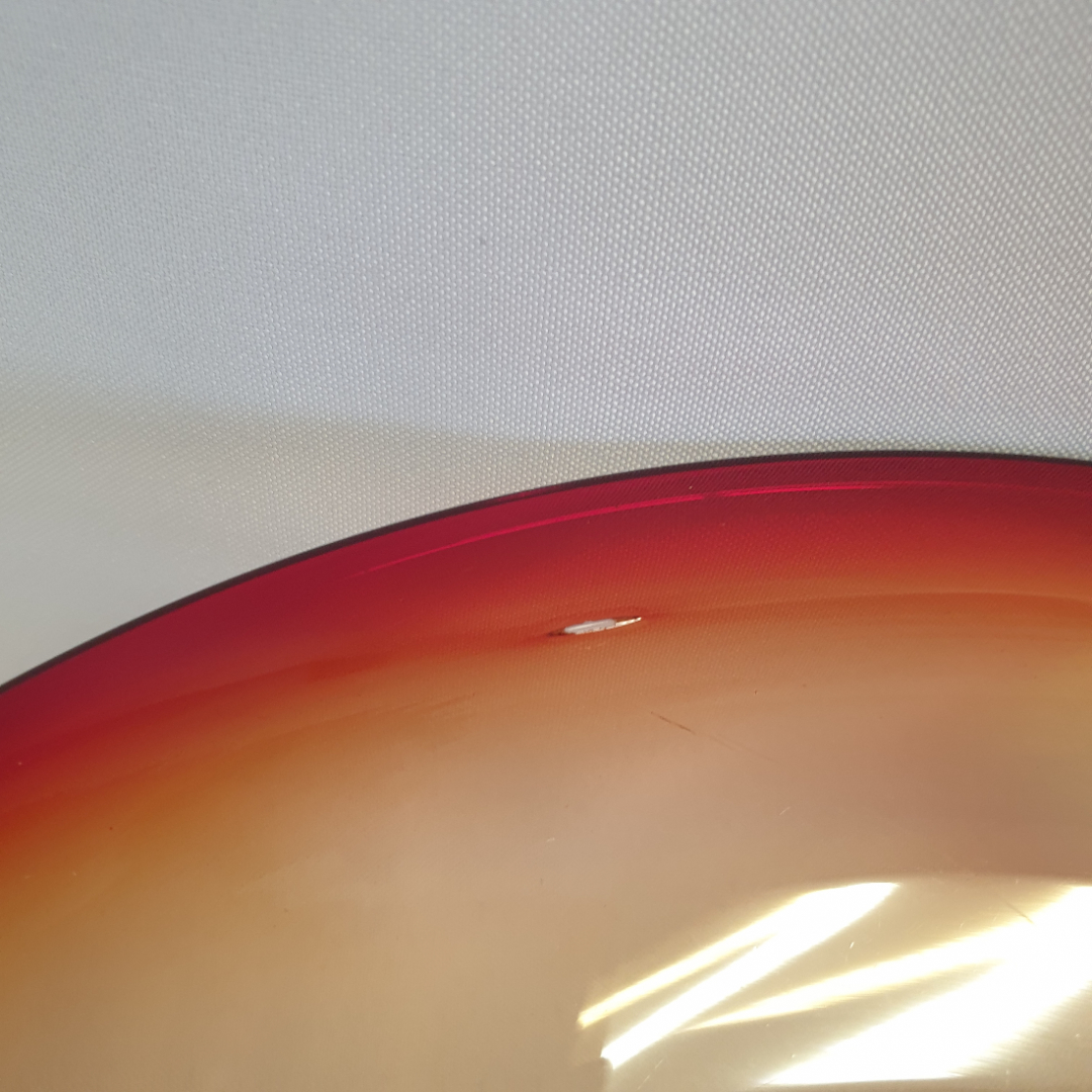 Ваза конфетница, рубиновое стекло, Чехословакия, 1960-е гг, есть дефекты изготовления, см. фото. Картинка 4