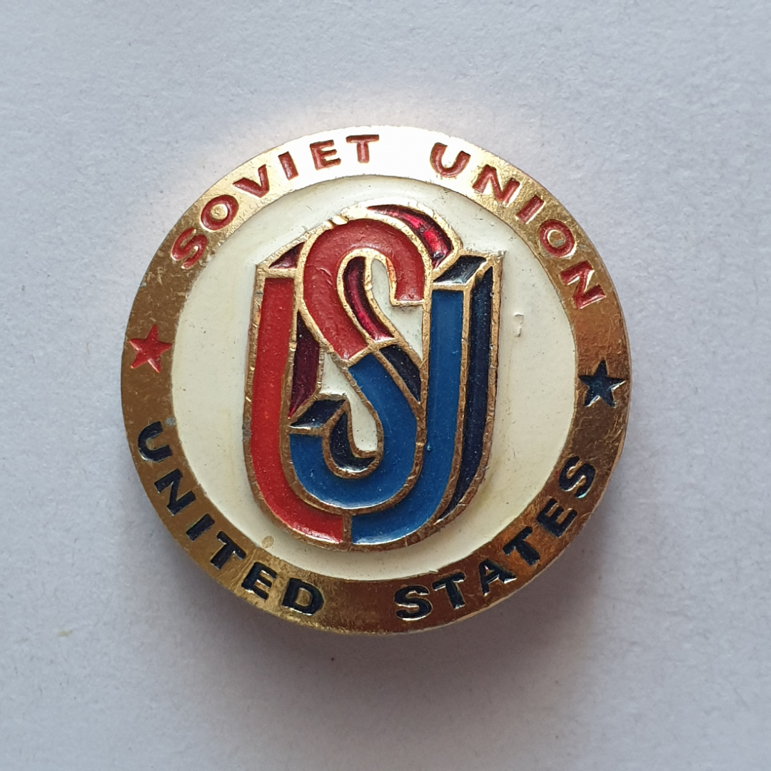 Значок "Soviet Union. United States", СССР. Картинка 1