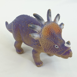 Резиновая игрушка "Стиракозавр", Китай, длина 16см