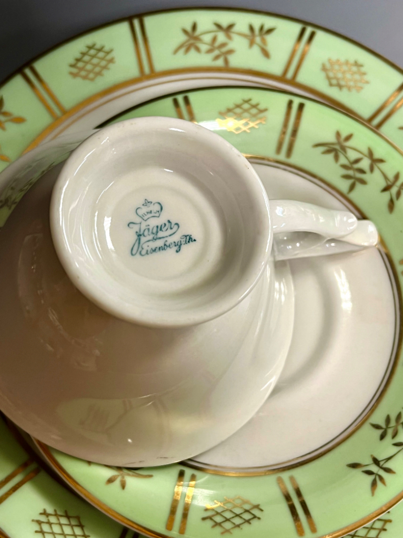 Чайное трио Wilhelm Jager 1941-1945гг Германия. Фарфор, крытье, позолота, ручка! Винтаж. Картинка 3