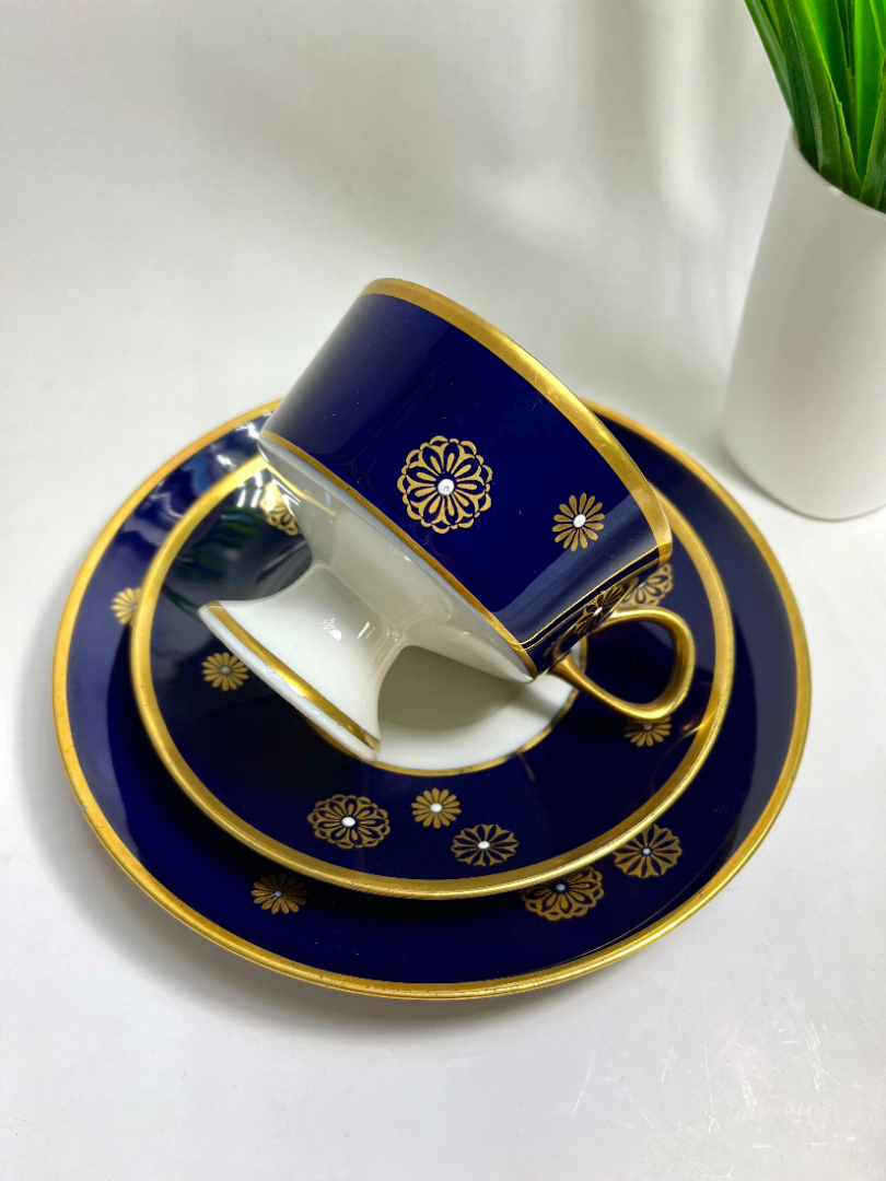 Чайное трио, немецкий фарфор в кобальтовом крытье с золотом, Lichte Porzellan ГДР 1966-1985гг. Картинка 6