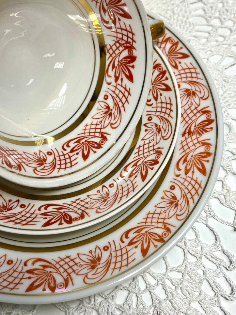 Чайное трио Германия. Фарфор, деколь, позолота. Винтаж. Картинка 5