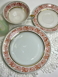 Чайное трио Германия. Фарфор, деколь, позолота. Винтаж. Картинка 3