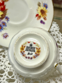 Чайная пара "Herfst (Первый)" Duchess Англия 1970-80гг. Тонкий костяной фарфор, деколь. 160мл. Картинка 2