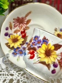 Чайная пара "Herfst (Первый)" Duchess Англия 1970-80гг. Тонкий костяной фарфор, деколь. 160мл. Картинка 3