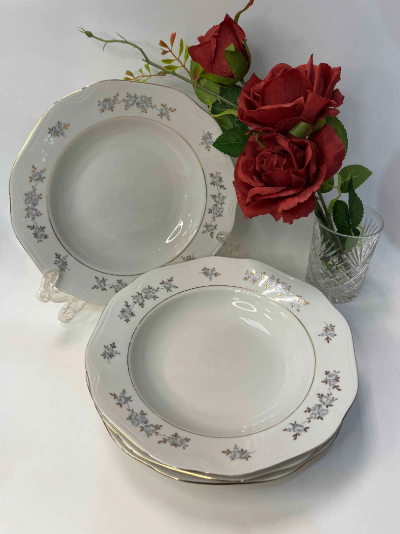 Тарелки глубокие для пасты, Богемия, Чехословакия. Рельефный фарфор, деколь, позолота. Цена за 4шт. Картинка 1