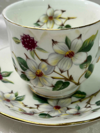 Чайная пара Английский костяной фарфор, цветочная деколь. 170мл. Duchess Dogwood Кизил. Картинка 3
