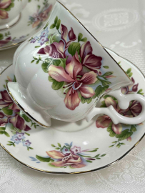 Чайная пара "Орхидея" Англия 1970гг Royal Canterbury. Костяной фарфор, цветочная деколь, 180мл. Картинка 2