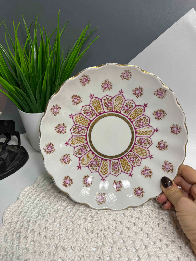 Сухарница "Фриз" форма Тюльпан С.Е.Яковлева, ав. рос. Н.Б.Гусева ЛФЗ, позолота, винтаж, СССР. Картинка 1