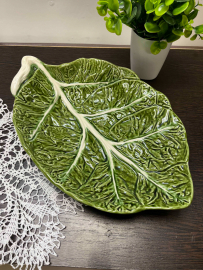 Сервировочное блюдо "Лист" Португалия. Фаянс, ручная работа