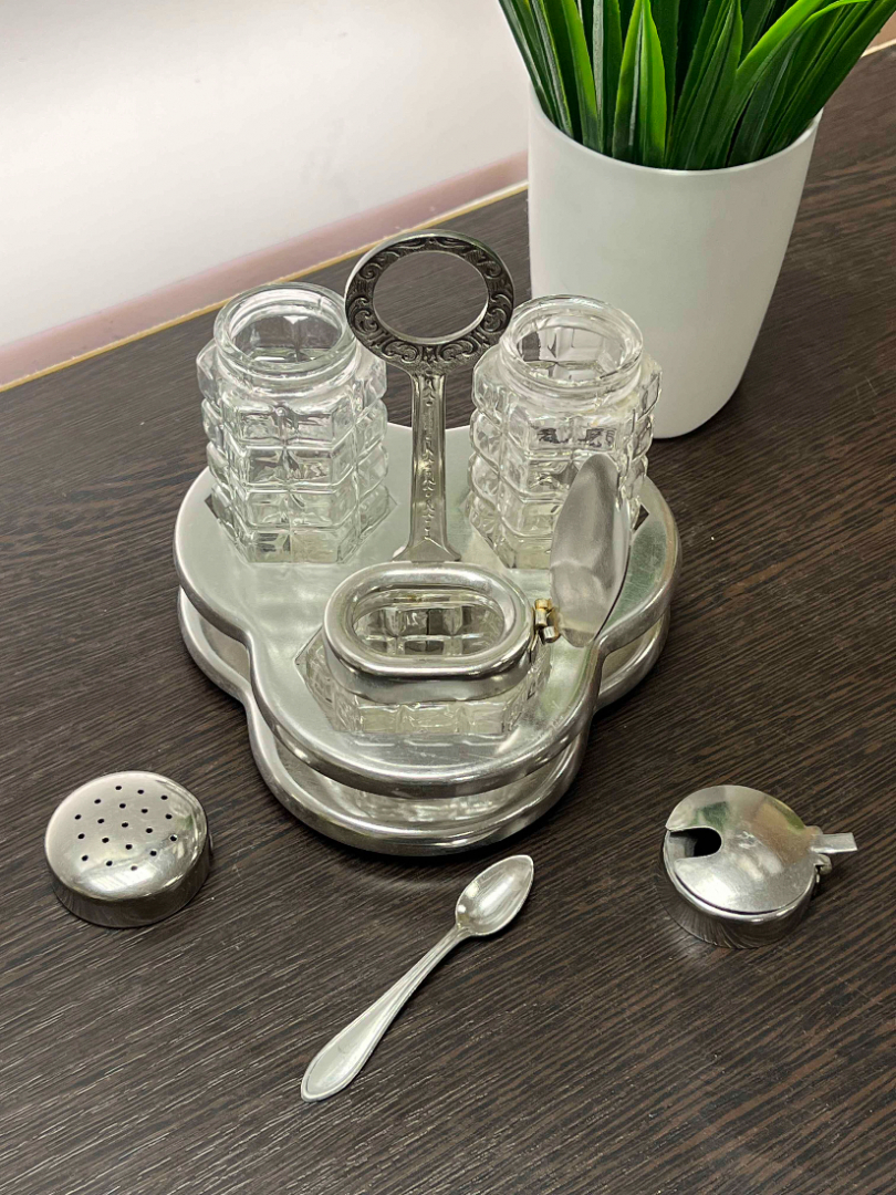 Круэт для специй "Промтехсвязь Москва". Нерж сталь и стекло. Необходимы резинки. Винтаж, СССР. Картинка 3