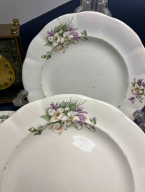 Набор тарелок Фабрики им.М.И.Калинина 1927-1928гг. Фаянс, цветочная деколь, позолота. Цена за 3шт. Картинка 6