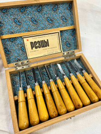 Набор резцов для работ по дереву в деревянном кофре 1977гг г.Подольск, винтаж, СССР. Картинка 5