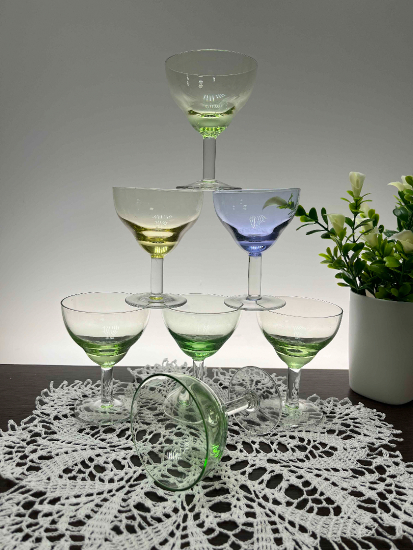 Набор рюмок СЗ им.Свердлова, цветное стекло, выдувание. Каталог. Цена за 6шт. Картинка 4