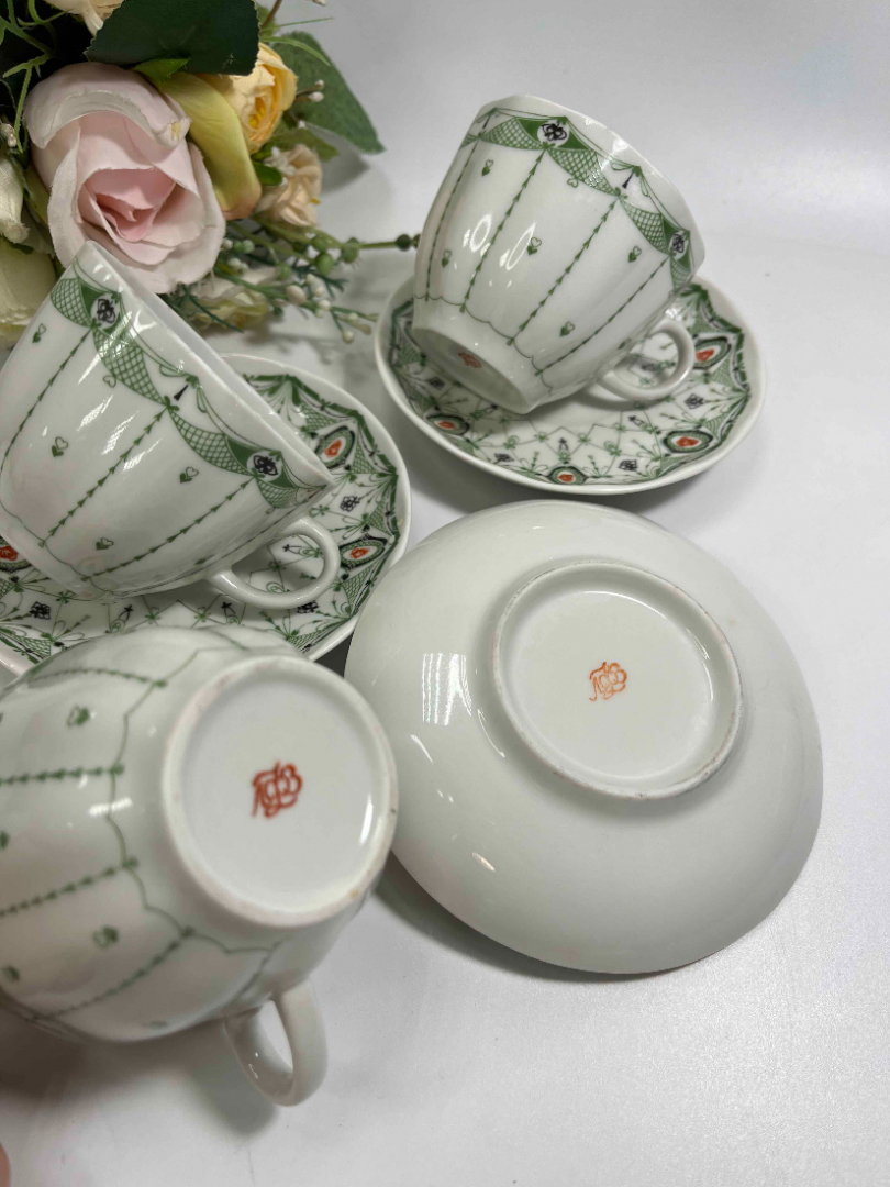 Кофейная пара "Паутинка" в зеленом цвете. ЛФЗ 1970х гг ав. Н.Л.Павлова, форма Тюльпан С.Е.Яковлева.. Картинка 5