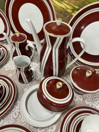 Сервиз чайный на 12 персон. ГДР Freiberger 70-95 Тонкий фарфор, терракот крытье, золото. Цена за 54п. Картинка 7