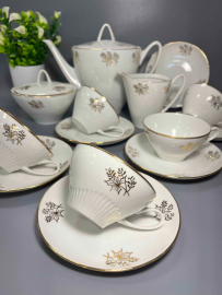 Сервиз чайный Epiag Чехословакия, клеймо после 1946г. Тонкий фарфор с позолотой. Винтаж.Цена за 14пр. Картинка 3