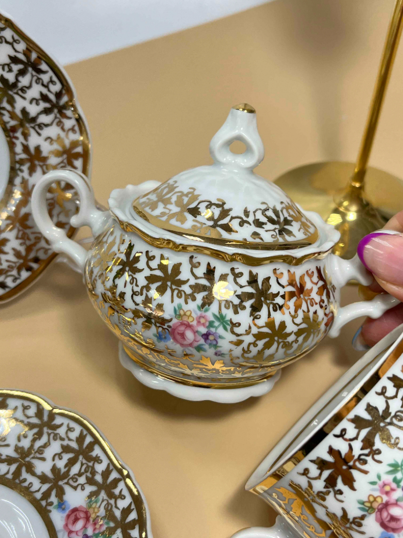 Часть кофейного сервиза, Moritz Zdekauer Чехословакия. Фарфор, деколь, золото. Цена за 11пр. Картинка 3
