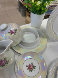 Чайный сервиз "Роза" на 12 персон. Jlmenau GDR. Тонкий рельеф фарфор, перламутр, деколь, золото 53пр. Картинка 7