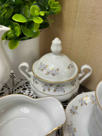 Чайный сервиз на 6 персон. Богемия, Чехословакия. Фарфор с деколью и золотом. Цена за 27пр. Картинка 4