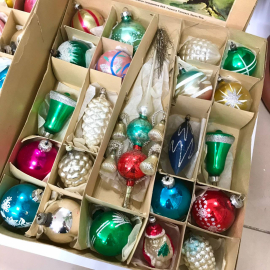 Коробка двухярусная с елочными украшениями и навершьем, ГДР Лауша, тонкое стекло, винтаж Цена за 4пр. Картинка 6