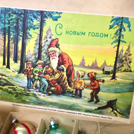 Коробка двухярусная с елочными украшениями и навершьем, ГДР Лауша, тонкое стекло, винтаж Цена за 4пр. Картинка 7