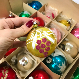 Коробка двухярусная с елочными украшениями и навершьем, ГДР Лауша, тонкое стекло, винтаж Цена за 4пр. Картинка 8