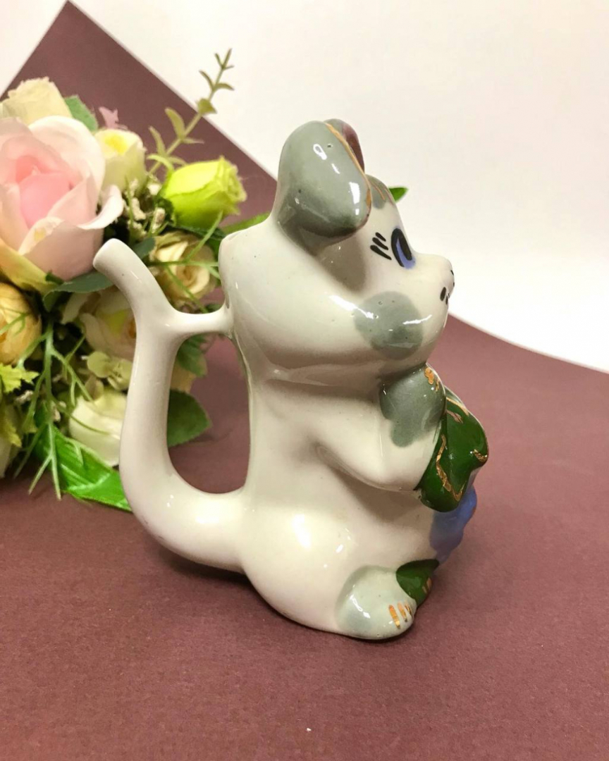 Поильник/бюветница "Зайчик", фарфор Кисловодского з-да Россия, именная надпись. Картинка 3