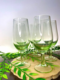 Бокалы из цветного зеленого стекла, винтаж, СССР. 130мл. Цена за 5пр. Картинка 6