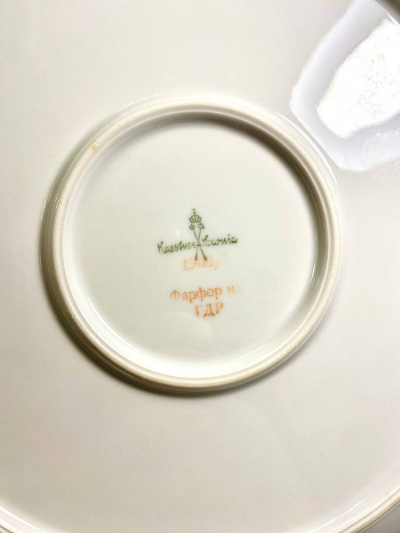 Большое круглое блюдо ГДР Kaestner Saxonia, клеймо от 1939г. Фарфор. Картинка 4