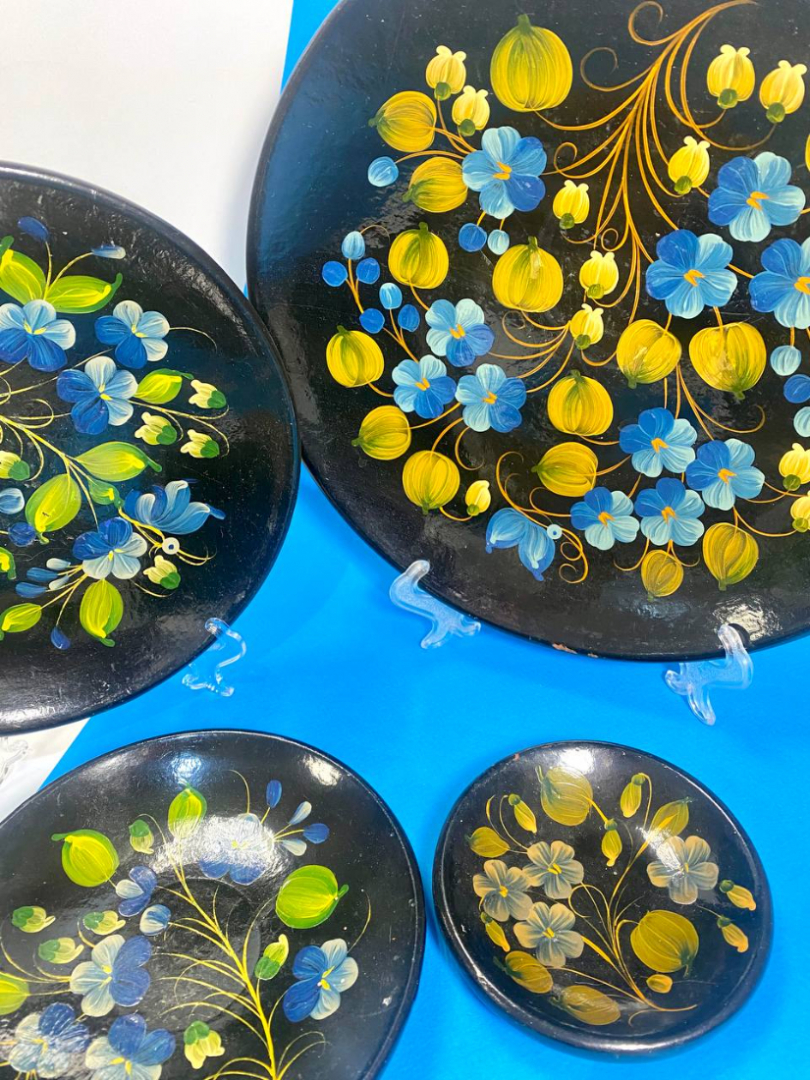 Настенные декоративные тарелки из дерева. Ручная роспись эмалями. Винтаж, СССР. Цена за 4шт. Картинка 2