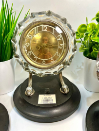 Настольные механические часы "Маяк". Хрустальный корпус, карболит подставка. Завод на 7 дней. Картинка 2