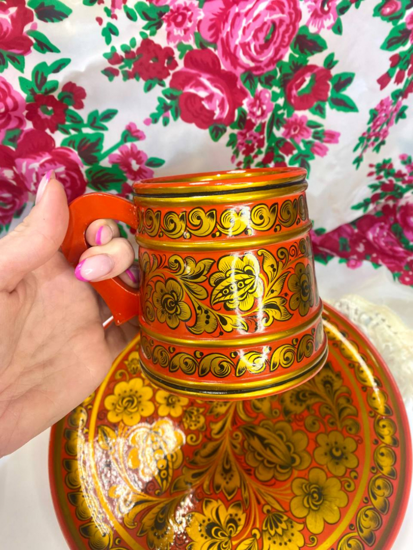 Набор кружек на круглом подносе. Дерево с ручной росписью хохлома. Винтаж, СССР. Цена за набор. Картинка 4