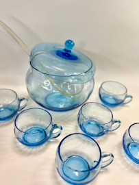 Набор для крюшона с 6ю кружками и половником, цвет. рельефное стекло. Скол на одной кружке. Цена 8пр. Картинка 3