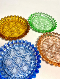 Набор розеток Богемия, Чехословакия. Цветной хрусталь. Винтаж. Цена за 4шт. Картинка 1