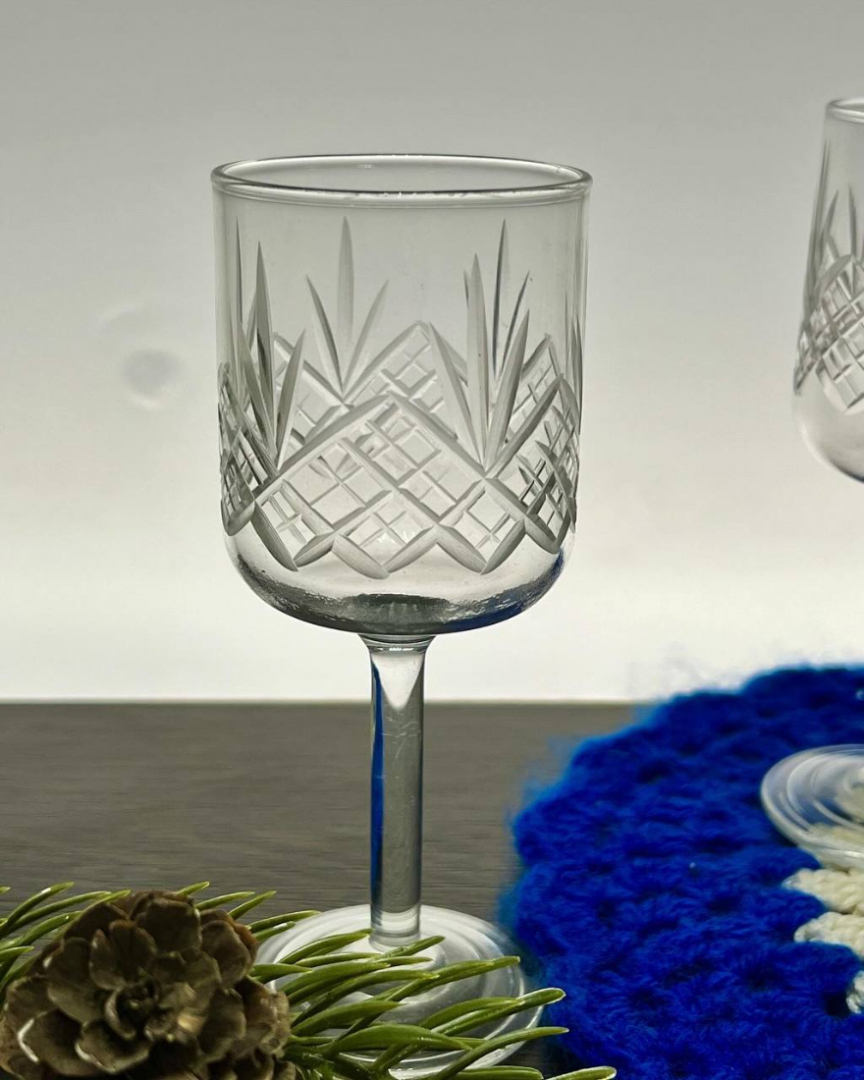 Рюмки из тонкого хрусталя с алмазной гранью, НПО Светлана, Ленинград, 1970е гг. Цена за 6шт. Картинка 2