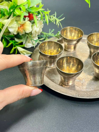 Набор стопок Мстерской ЮФ. Мнц с серебрением и позолотой, штихельная гравировка.25мл. Цена за 7пр. Картинка 3